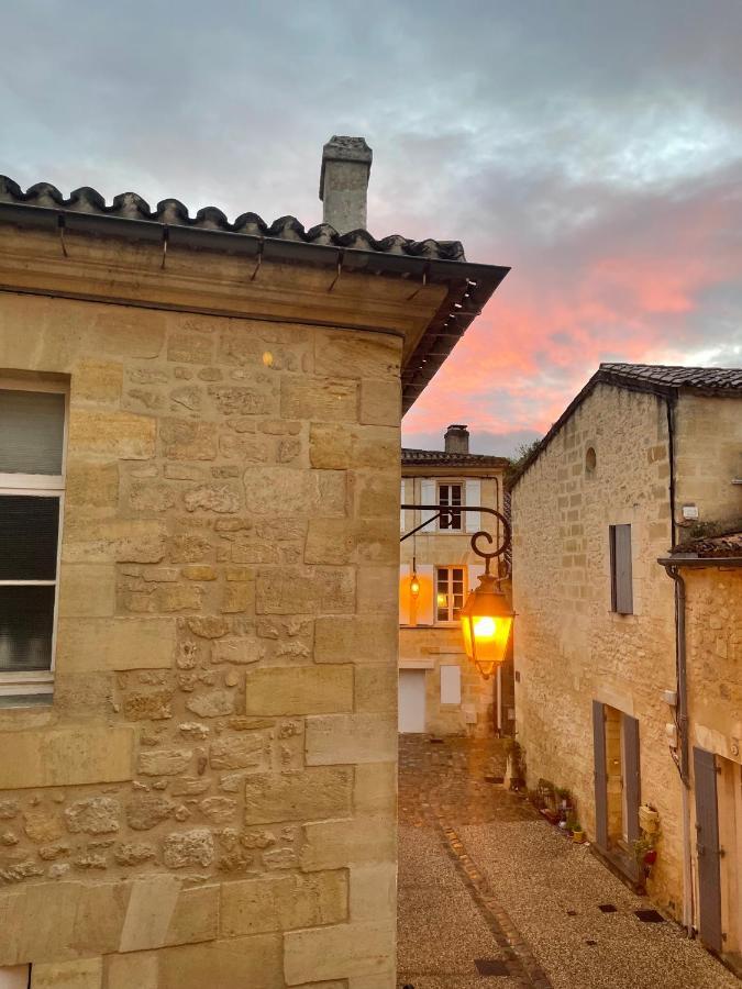 La Maison Du Clocher Saint-Emilion Exterior photo